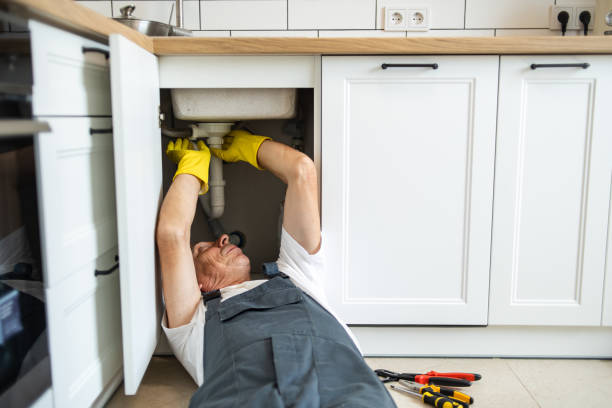 Best Faucet Repair  in Freeport, TX